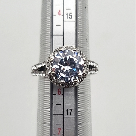 Cubic Zirconia Wedding or Cocktail Ring S925 Silver Plated - Picture 7 of 14